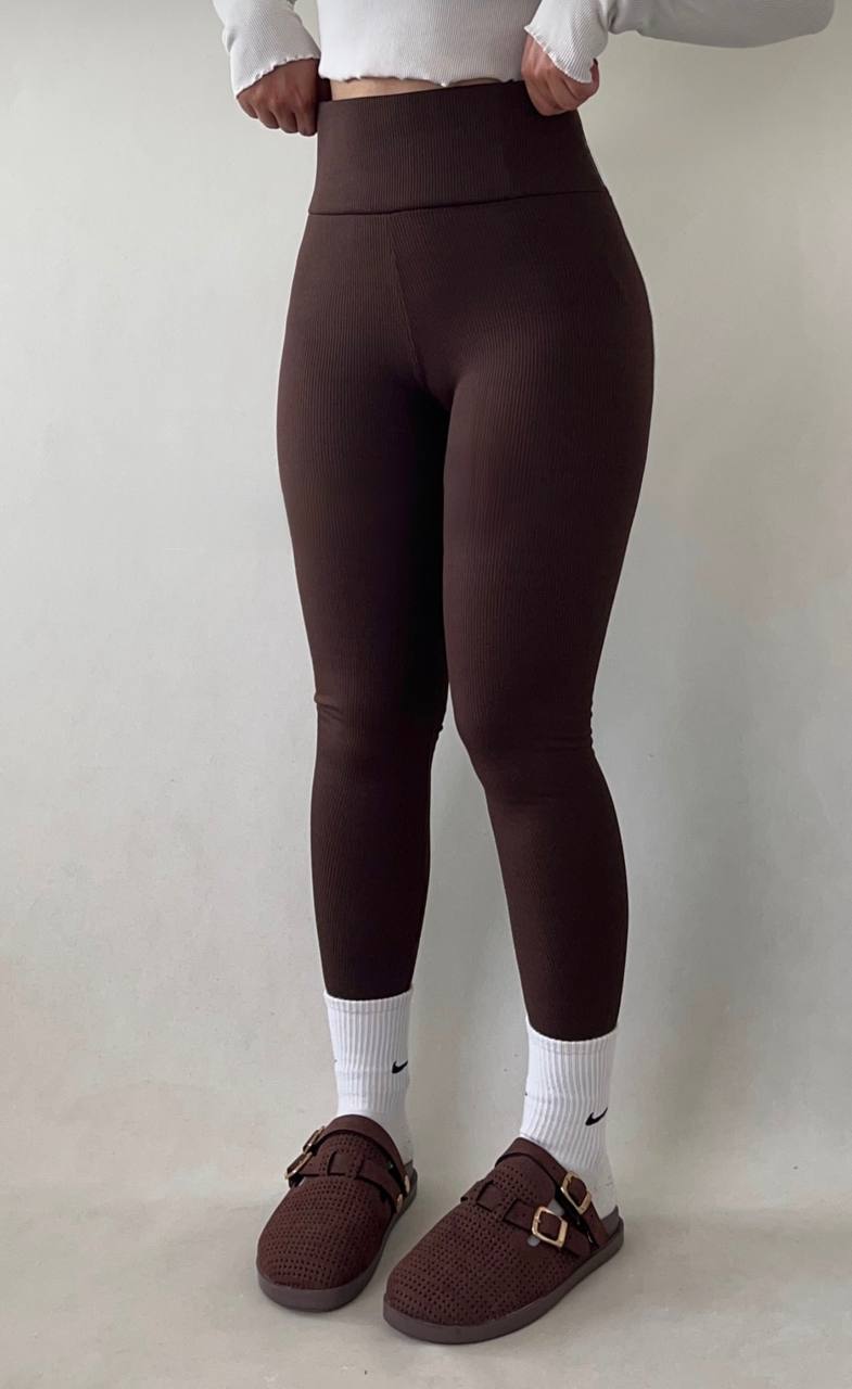 لگ کبریتی داخل کرک قهوه ایی ترک